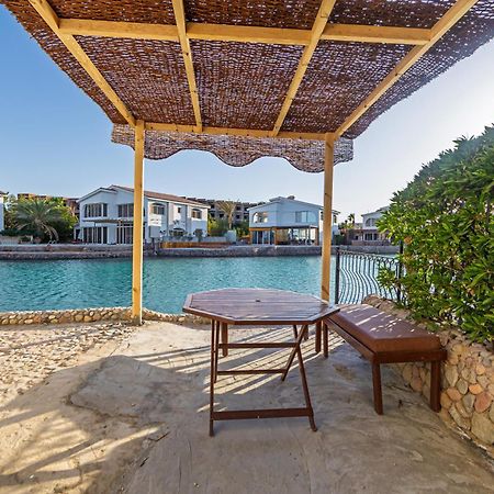 Aden Beach - Sea View Room With Beach Access In Villa Hurgada Dış mekan fotoğraf
