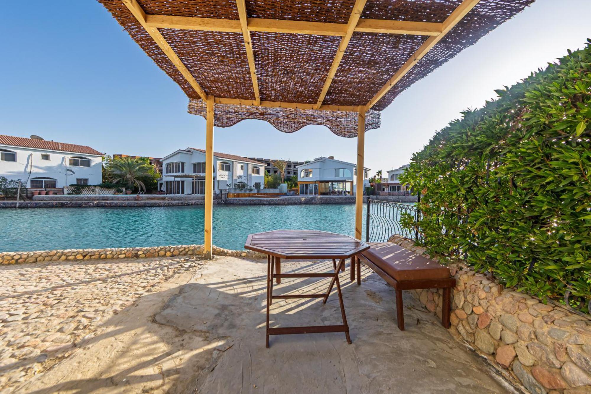 Aden Beach - Sea View Room With Beach Access In Villa Hurgada Dış mekan fotoğraf